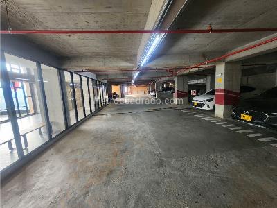 Apartamento de 3 alcobas en venta en Via Las Palmas Poblado, Medellín, 76 m² · foto 19 de 20