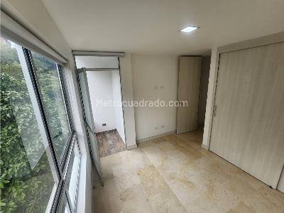 Apartamento de 3 alcobas en venta en La Castellana Laureles, Medellín, 116 m² · foto 5 de 20