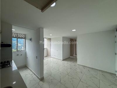 Apartamento de 3 alcobas en venta en Niquia Terranova, Bello, 55 m² · foto 6 de 20