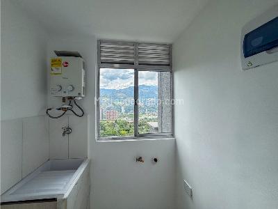 Apartamento de 3 alcobas en venta en Niquia Terranova, Bello, 55 m² · foto 14 de 20