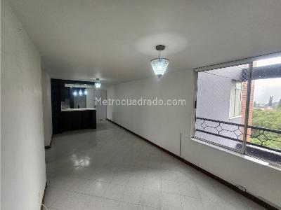 Apartamento de 4 alcobas en venta en Belen Aliadas Sector La Gloria Medellin, Medellín, 81 m² · foto 2 de 20