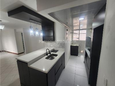 Apartamento de 4 alcobas en venta en Belen Aliadas Sector La Gloria Medellin, Medellín, 81 m² · foto 4 de 20
