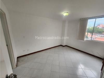 Apartamento de 4 alcobas en venta en Belen Aliadas Sector La Gloria Medellin, Medellín, 81 m² · foto 7 de 20