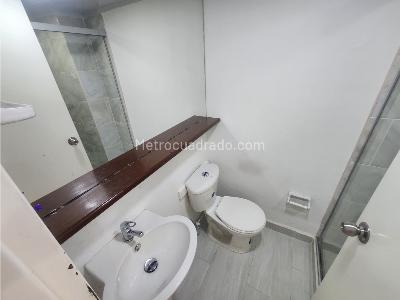 Apartamento de 4 alcobas en venta en Belen Aliadas Sector La Gloria Medellin, Medellín, 81 m² · foto 13 de 20