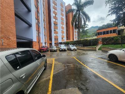 Apartamento de 4 alcobas en venta en Belen Aliadas Sector La Gloria Medellin, Medellín, 81 m² · foto 18 de 20