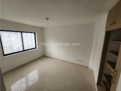 Casa de 4 alcobas en venta en Simon Bolivar La America, Medellín, 12 m² · foto 13 de 20