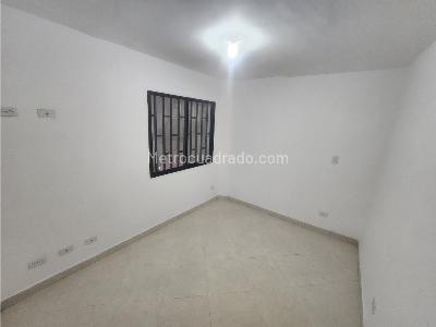 Casa de 4 alcobas en venta en Simon Bolivar La America, Medellín, 12 m² · foto 14 de 20