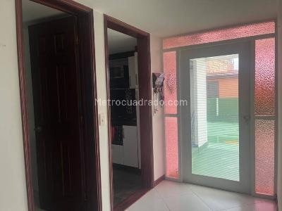 Casa en venta en Villa Luz, Bogotá · foto 10 de 19