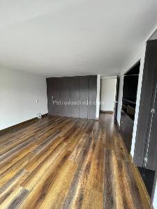 Casa de 5 alcobas en venta en San Jose De Bavaria, Bogotá, 762 m² · foto 9 de 20