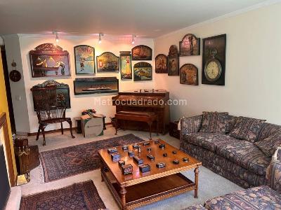 Apartamento de 2 alcobas en venta en Santa Barbara Occidental, Bogotá, 150 m² · foto 2 de 17