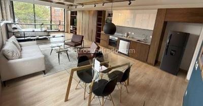Apartaestudio en venta en Chico, Bogotá, 66 m² · foto 9 de 20