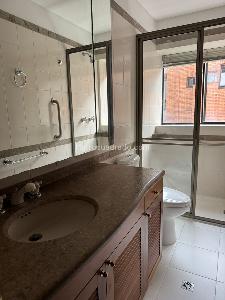 Apartamento en venta en San Patricio, Bogotá · foto 3 de 13