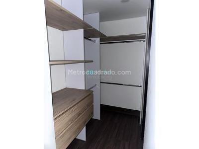 Apartaestudio en venta en Cedritos, Bogotá, 60 m² · foto 2 de 12