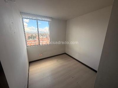 Apartamento de 2 alcobas en venta en El Dorado Industrial, Bogotá, 70 m² · foto 7 de 16
