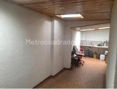 Casa de 5 alcobas en venta en Palermo, Bogotá, 420 m² · foto 2 de 7