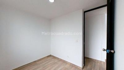 Apartamento en venta en Puente Aranda, Bogotá · foto 3 de 9