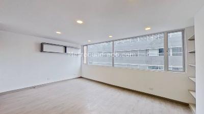 Apartamento en venta en La Castellana, Bogotá · foto 3 de 11