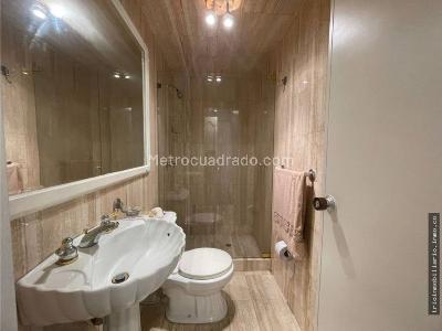 Apartamento en venta en Chico Alto, Bogotá · foto 12 de 16