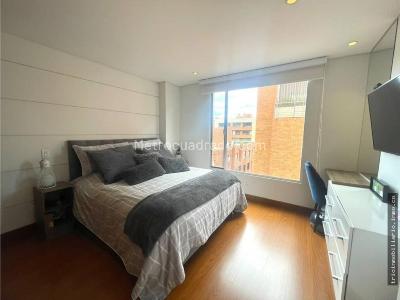 Apartamento en venta en Santa Barbara, Bogotá · foto 4 de 17