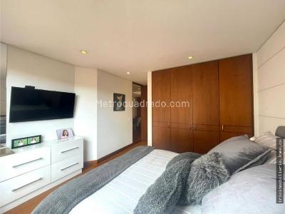 Apartamento en venta en Santa Barbara, Bogotá · foto 7 de 17
