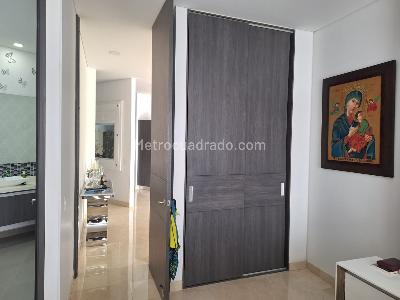 Apartamento de 4 alcobas en venta en Bellavista, Cali, 376 m² · foto 5 de 20
