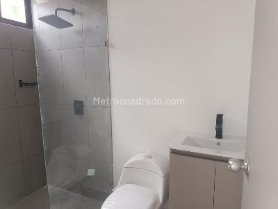 Apartamento en venta en Simon Bolivar, Medellín · foto 8 de 13