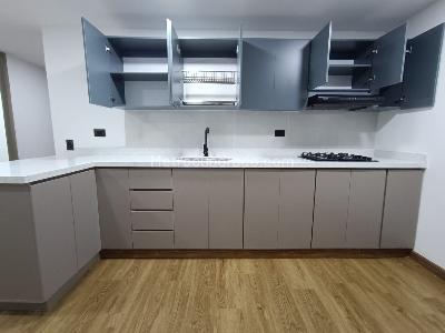 Apartamento en venta en Simon Bolivar, Medellín · foto 3 de 13