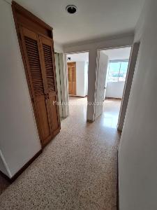 Apartamento de 3 alcobas en venta en El Velodromo, Medellín, 100 m² · foto 7 de 18