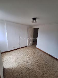 Apartamento de 3 alcobas en venta en El Velodromo, Medellín, 100 m² · foto 10 de 18