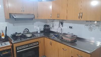 Apartamento de 4 alcobas en venta en Laureles, Medellín, 163 m² · foto 3 de 19