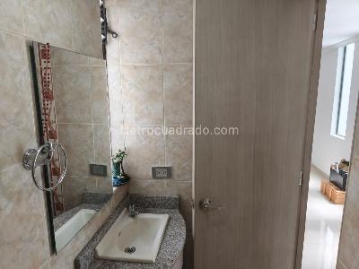 Apartamento de 3 alcobas en venta en Simon Bolivar, Medellín, 170 m² · foto 16 de 19