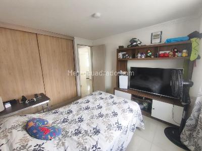Apartamento de 3 alcobas en venta en Simon Bolivar, Medellín, 170 m² · foto 11 de 19