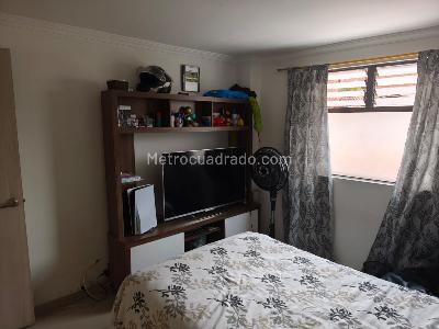 Apartamento de 3 alcobas en venta en Simon Bolivar, Medellín, 170 m² · foto 12 de 19