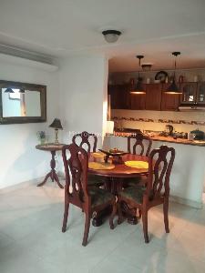 Apartamento en venta en Laureles Nogal, Medellín · foto 2 de 12
