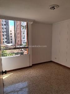 Apartamento en venta en Laureles Nogal, Medellín · foto 8 de 15