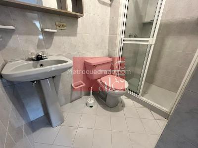 Apartamento de 3 alcobas en arriendo en El Portal, Envigado, 92 m² · foto 8 de 10