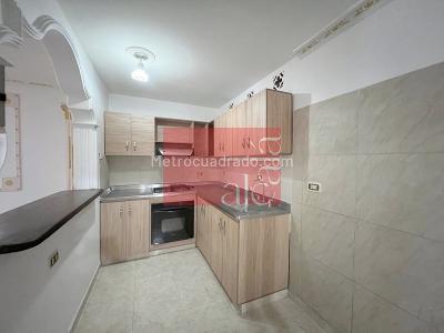 Casa en venta en El Carmelo, Itagüí · foto 3 de 14