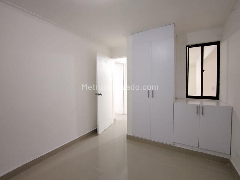Spacious 4BR Apartment in Centro - 6