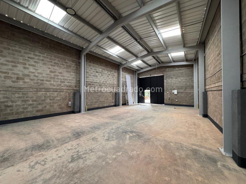 Bodega en Arriendo, Calle Larga, Sabaneta - Widok 5