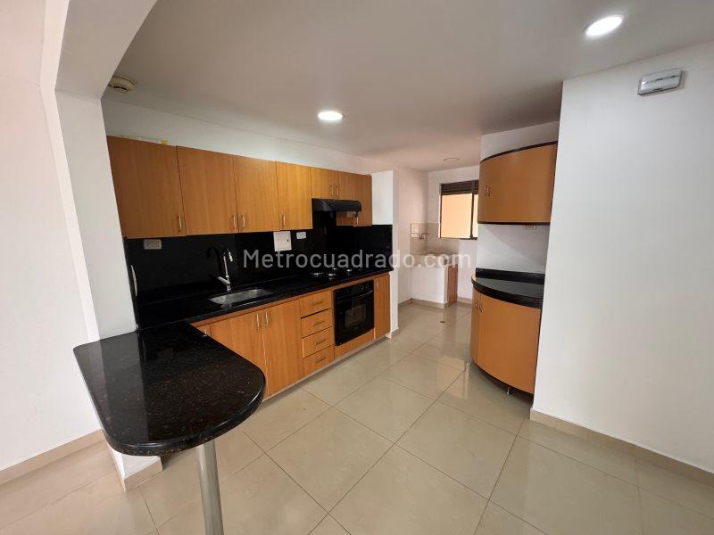 Casa en Arriendo, Loma De Los Benedictinos, Envigado - 2