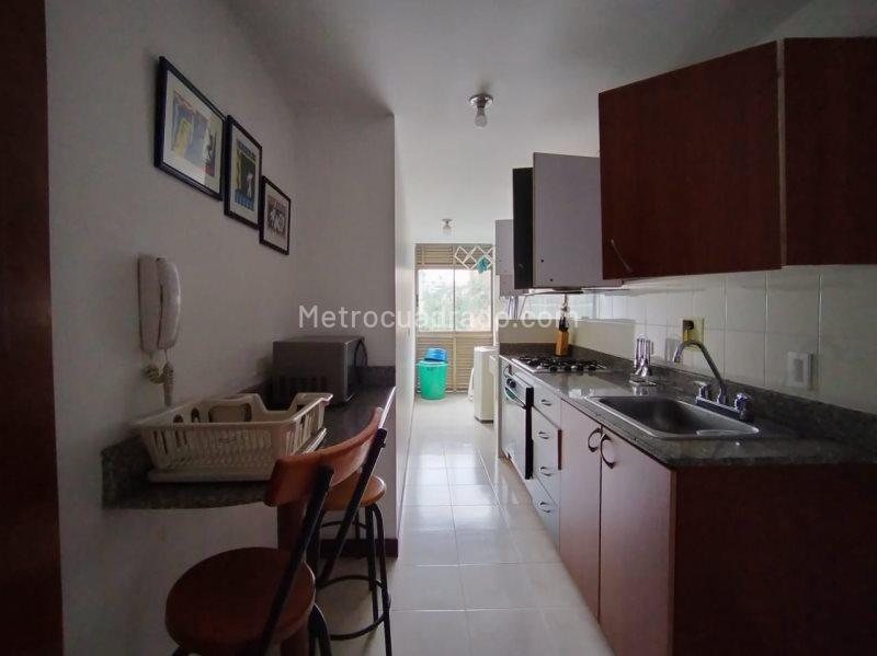 Furnished 2BR Apartment Near Milla de Oro - 2