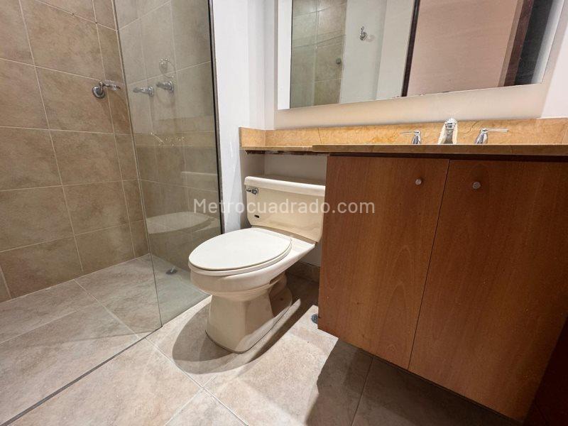 3BR Apartment Near Santa Fú in Poblado - 7