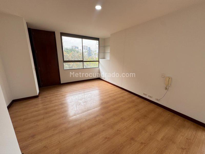 3BR Apartment Near Santa Fú in Poblado - 9