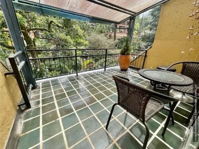 Apartamento de 5 alcobas en venta en El Diamante No. 2, Medellín, 283 m² · foto 8 de 13