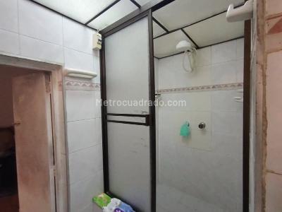 Casa de 5 alcobas en venta en Guayabal, Medellín, 142 m² · foto 10 de 11