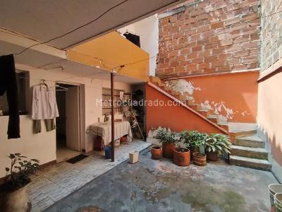 Casa de 5 alcobas en venta en Guayabal, Medellín, 142 m² · foto 5 de 11