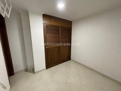Apartamento de 4 alcobas en arriendo en El Portal, Envigado, 100 m² · foto 7 de 11