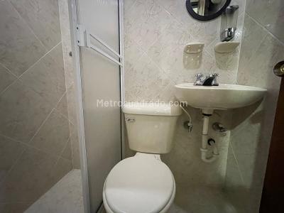 Apartamento de 4 alcobas en arriendo en El Portal, Envigado, 100 m² · foto 11 de 11