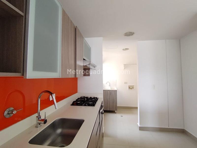 Apartamento de 3 Alcobas en Ciudad del Río, El Poblado - 5