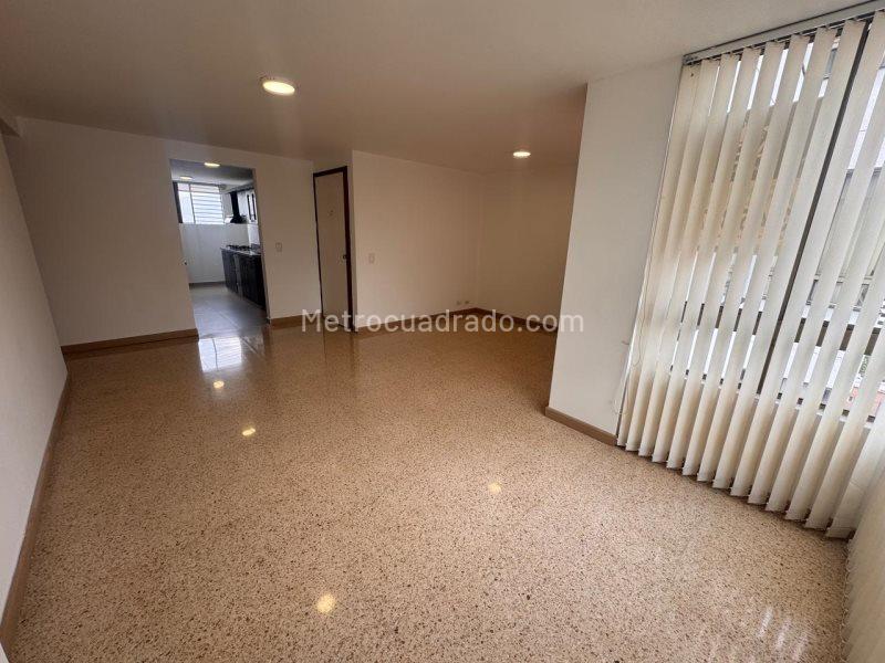 Remodeled 3BR Apartment Near San Lucas in El Poblado - 5